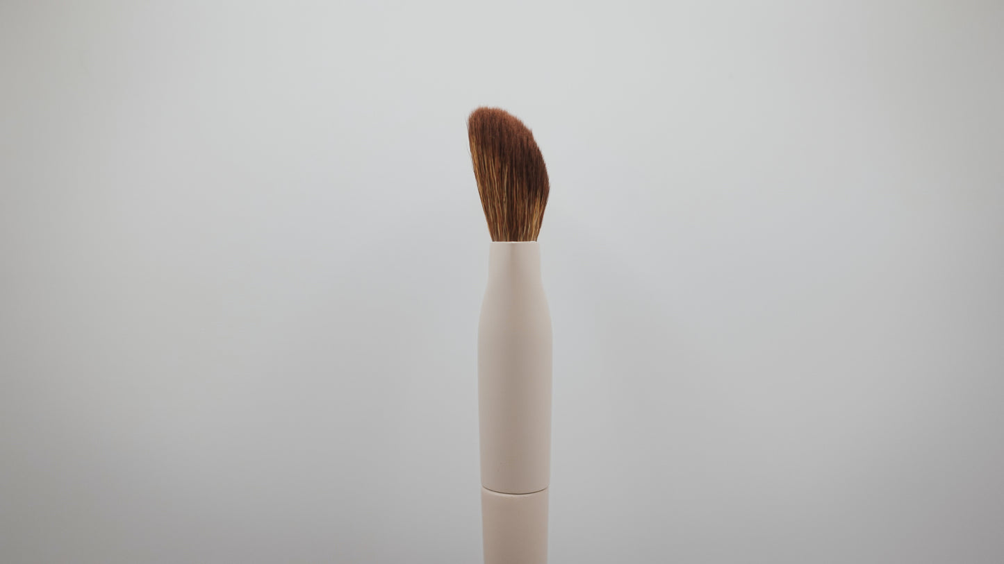 P2 Easy Blend Concealer/Contour Brush