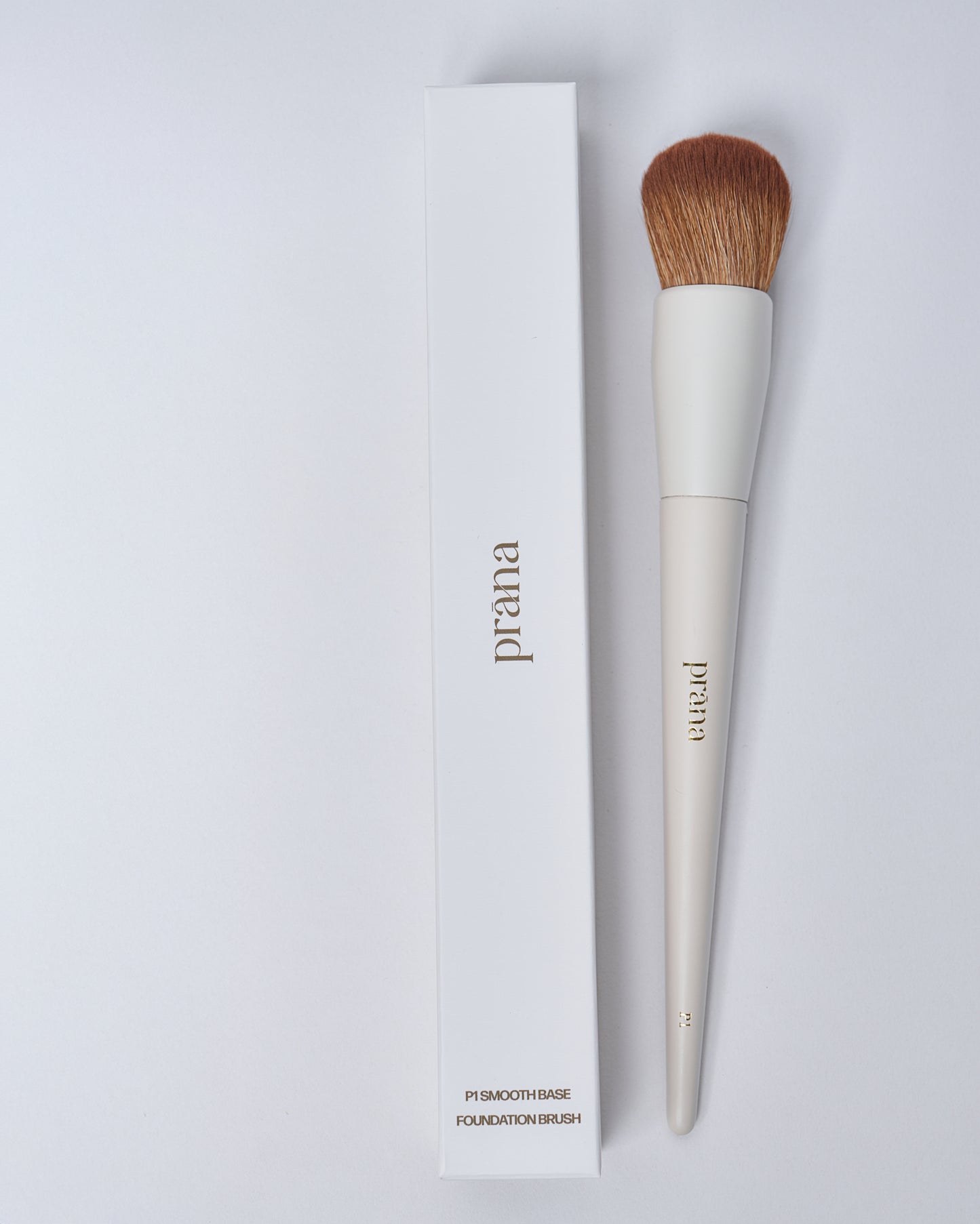 P1 Smooth Base Foundation Brush