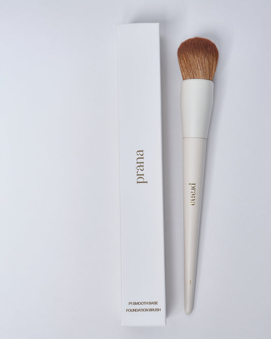 P1 Smooth Base Foundation Brush